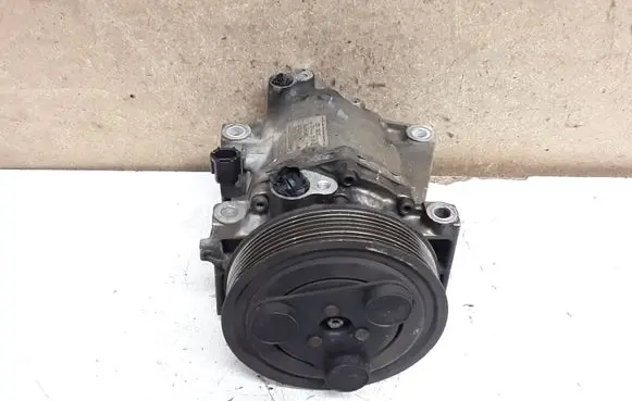 Nissan Navara D40 Air conditioning (A/C) compressor (pump) 92600EB400