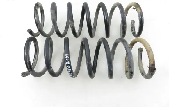 Volvo V50 Rear coil spring 
