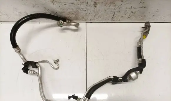 Hyundai Sonata Air conditioning (A/C) pipe/hose f108an6aa