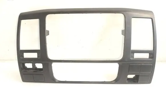 Radio/GPS head unit trim