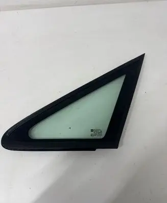 Opel Zafira A Front triangle window/glass DOT36AS2M129 43R007022 7096