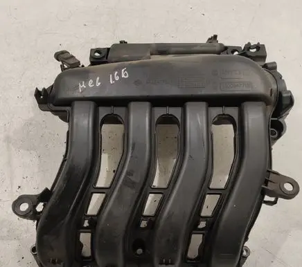 Renault Megane II Intake manifold 8200647713