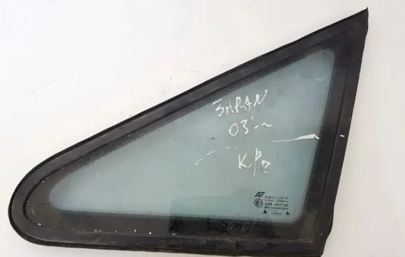 Volkswagen Sharan Front triangle window/glass 
