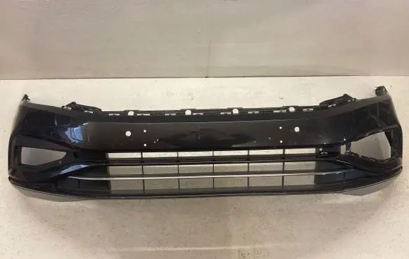 Volkswagen PASSAT B8 Front bumper 3G0807221E