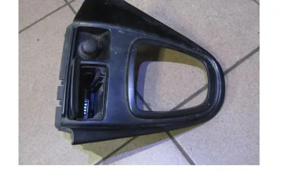 Hyundai Matrix Ashtray (front) 8465117000 KR8455317000