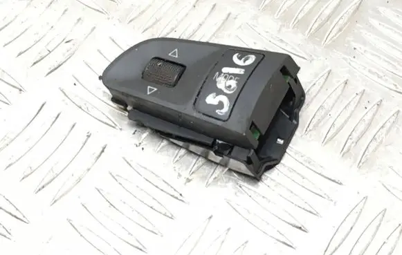 Audi A6 S6 C6 4F Steering wheel buttons/switches 4F0951527C 61676390