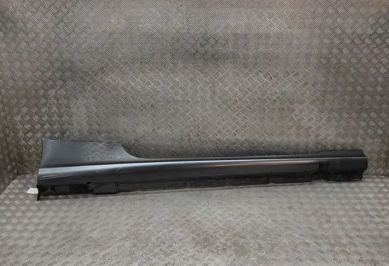 Mercedes-Benz E W238 Sill