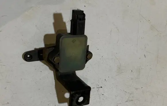 Ford Mustang VI Headlight/headlamp level sensor 