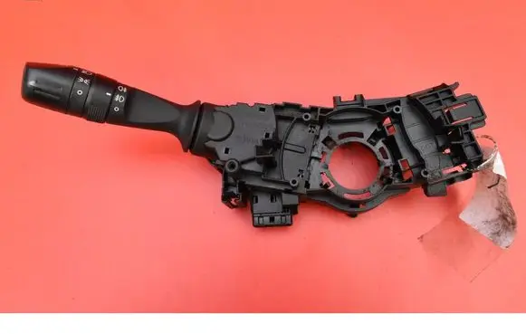 Toyota Auris E180 Headlight wiper switch 17F852