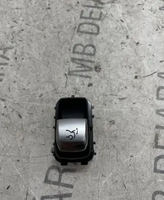 Mercedes-Benz C W205 Tailgate opening switch A2229052303