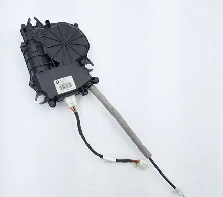 BMW 2 F45 Tailgate/trunk/boot lift motor 7348531 51247348531 UA734853105