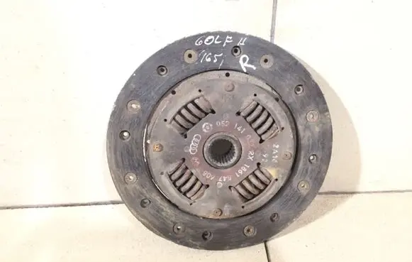 Volkswagen Golf II Clutch pressure plate 052141032RX 1861547608