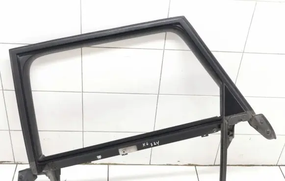 Audi A6 S6 C6 4F Rear door window/glass frame 4f0867369c