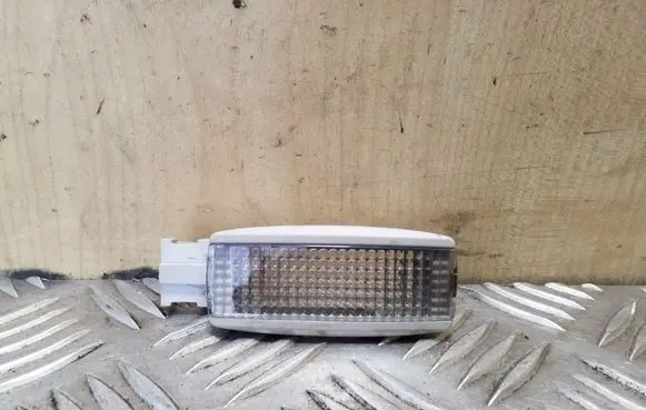 Volkswagen Golf IV Other interior light 3B0947113