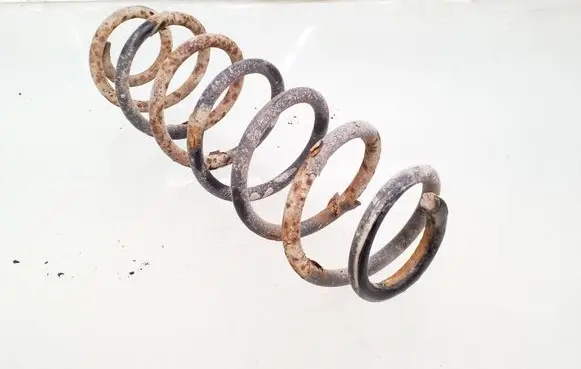 Skoda Octavia Mk1 (1U) Rear coil spring