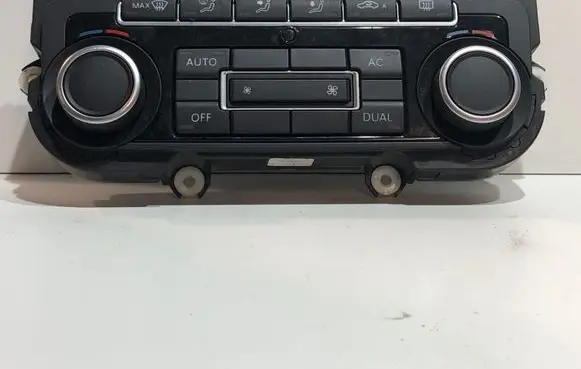 Volkswagen Tiguan Climate control unit 5K0907044ER 5HB00974660