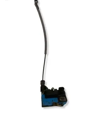 Volvo XC70 Front door lock 30699746