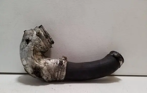Chevrolet Orlando Intercooler hose/pipe 