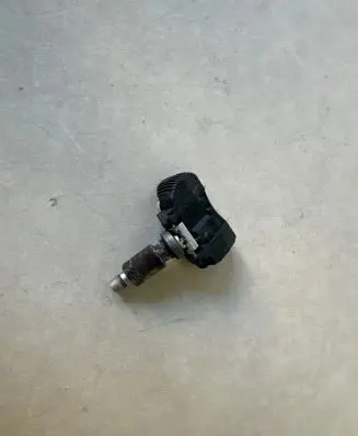 BMW X5 F15 Tire pressure sensor 6881891
