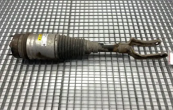 Jeep Grand Cherokee Front shock absorber/damper 68231886AA