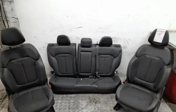 Renault Kadjar Seat set 