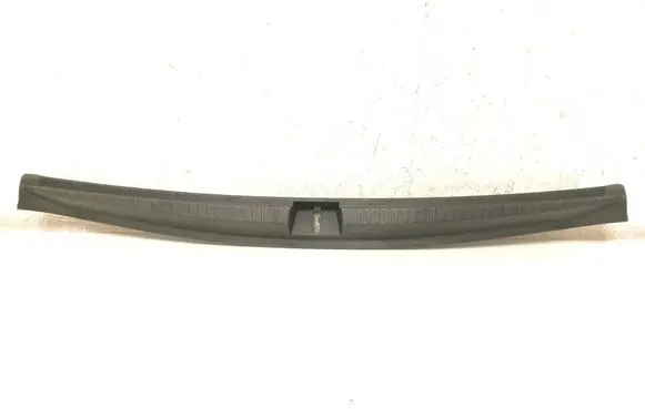 Dacia Duster II Trunk/boot sill cover protection 849930170R