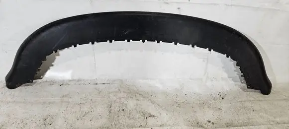 Volkswagen Golf Plus Front bumper lip 5M0805903
