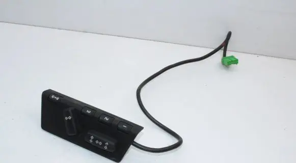 Land Rover Range Rover Sport L320 Seat control switch YUB500160