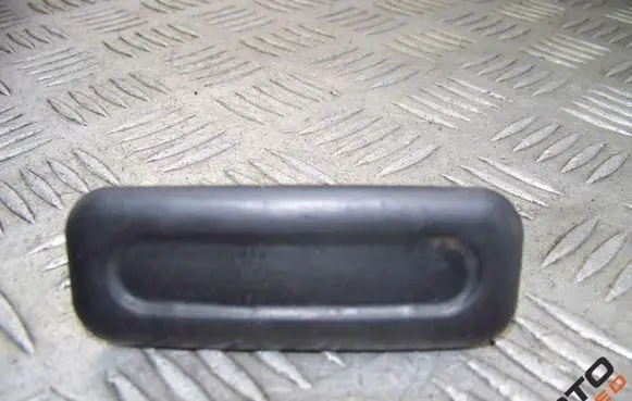 Peugeot 308 Tailgate/boot open switch button 