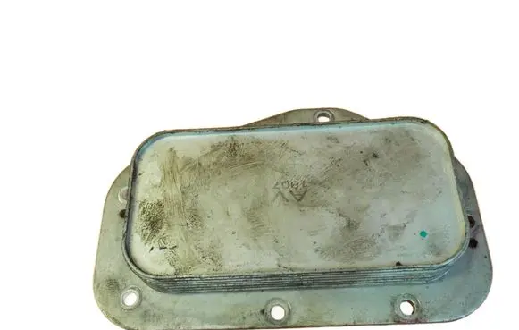 Opel Zafira B Engine oil radiator 