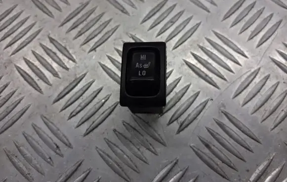 Suzuki Liana Seat heating switch