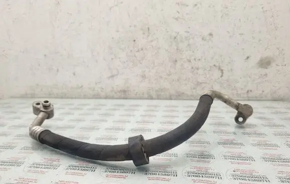 Audi Q7 4L Air conditioning (A/C) pipe/hose 7L6820721BF
