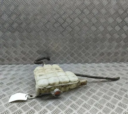 Nissan Navara D23 Coolant expansion tank/reservoir 7800557700
