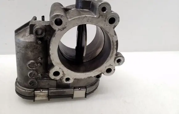 Mercedes-Benz E W211 Throttle valve A6420900070 0281002678