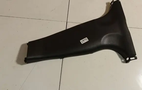 Honda Accord (B) pillar trim (top) 84171SEA0030