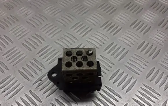 Peugeot 307 Coolant fan relay 9649247680