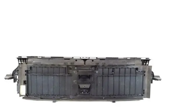 Mercedes-Benz EQC Intercooler air guide/duct channel A2135002300