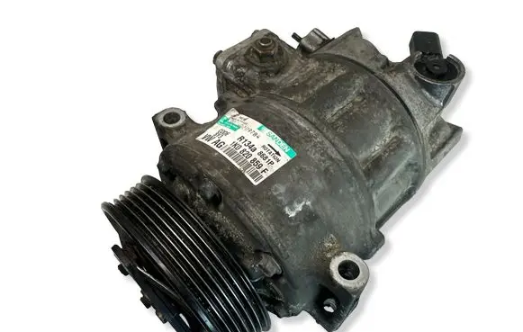 Volkswagen PASSAT B6 Air conditioning (A/C) compressor (pump) 1K0820859F