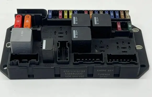 Land Rover Range Rover L322 Fuse module YQE500390 070723132159