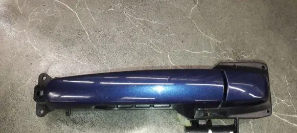 Suzuki Swift II Front door exterior handle