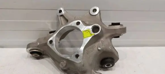 Chevrolet Camaro Rear wheel bearing hub 84274912