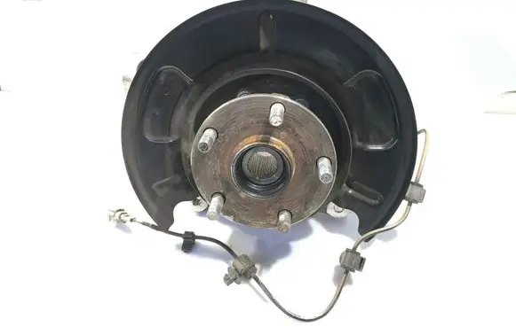 Subaru Forester SK Rear wheel hub 28411FN050 28411FL050
