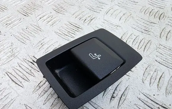 BMW X3 G01 Seat back rest control lever/handle 7436054