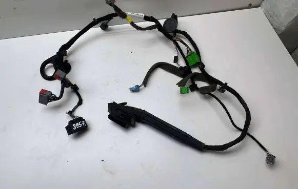 Volvo XC60 Front door wiring loom 31318688