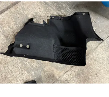 Trunk/boot side trim panel