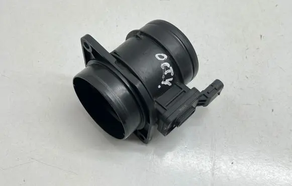 Skoda Octavia Mk3 (5E) Mass air flow meter 04L906461B