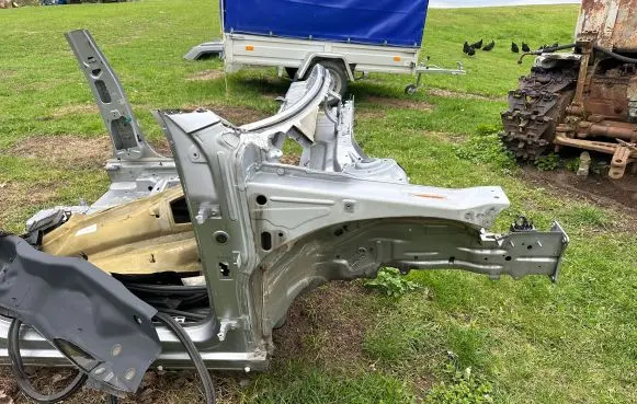 Front quarter panel
