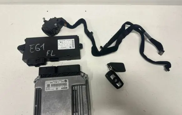 BMW 5 E60 E61 Engine ECU kit and lock set 7811700 9147217 5WK49514VBR