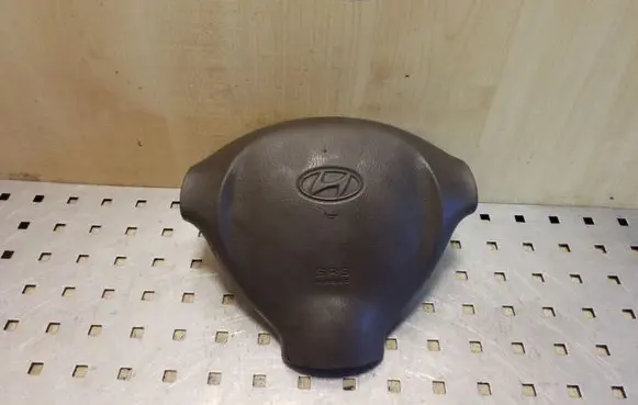 Hyundai Santa Fe Steering wheel airbag 5205092