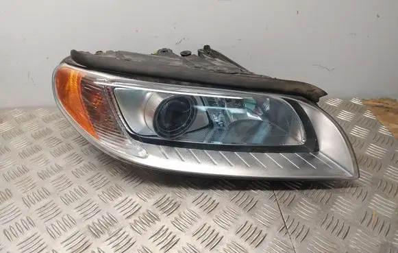 Volvo S80 Headlight/headlamp 31214348